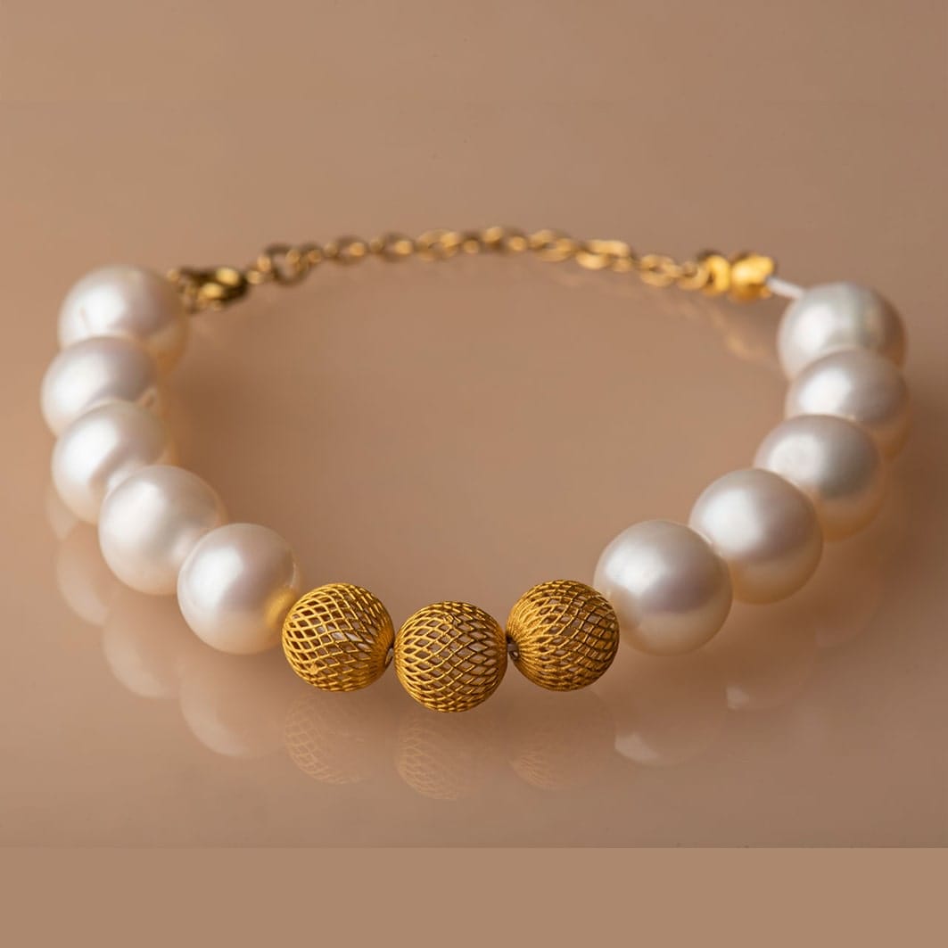 دستبند طلای زنانه با طراحی انحصاری کد 142